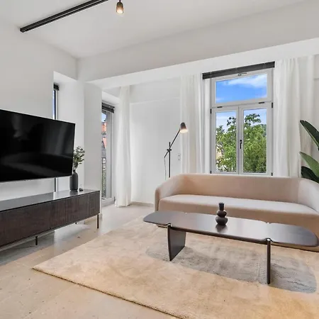 Clausen Serenity Cozy Apt Id208 Apartment