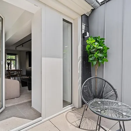 Apartment Clausen Serenity Cozy Apt Id208 *