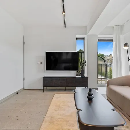 Clausen Serenity Cozy Apt Id208 Apartment